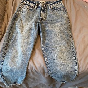 Mom jeans
